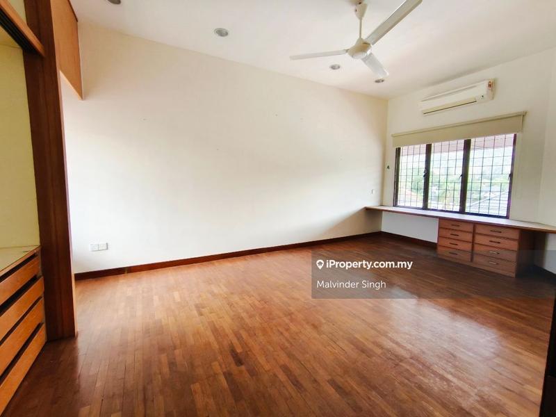 Banglo untuk Dijual di Taman Tar, Ampang oleh Mel Walia - iProperty.com.my