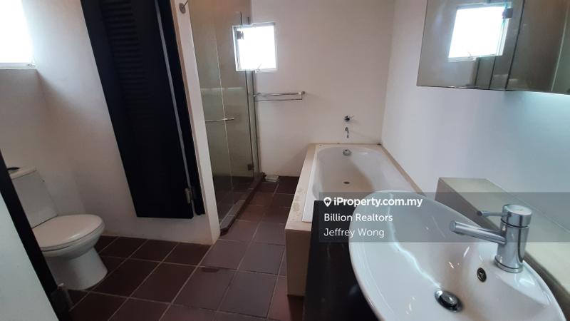 Kondominium untuk Dijual di Bungaraya Condominium oleh Jeffrey Wong - iProperty.com.my