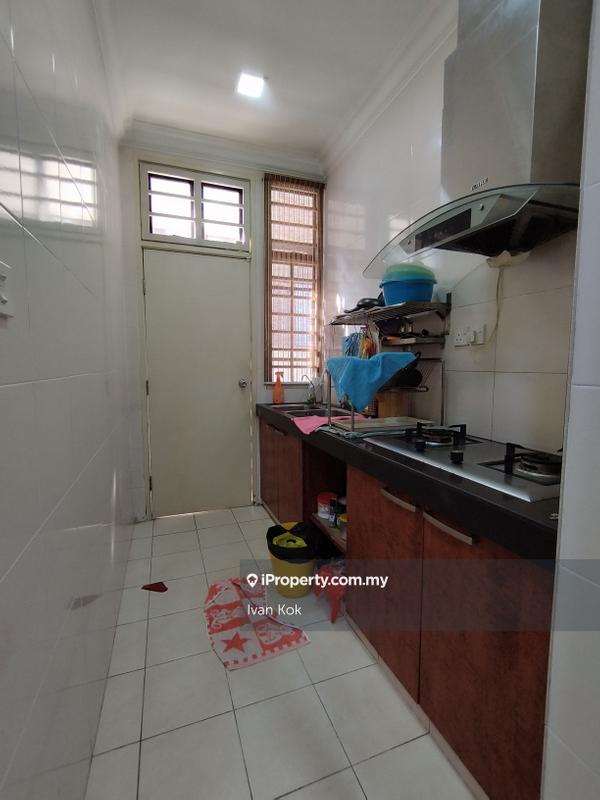 Rumah Berangkai 2 Tingkat untuk Dijual di Bukit Jelutong, Shah Alam oleh Ivan Kok - iProperty.com.my