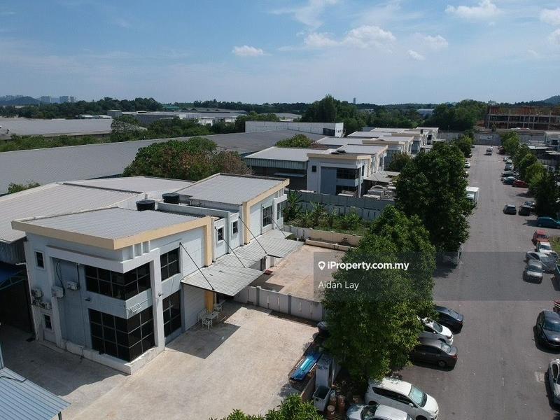 For Sale - Lekas 32 Industrial Park