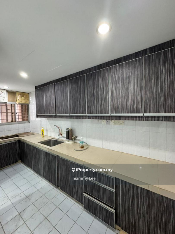 For Sale - Garden Park