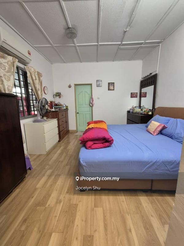 Rumah Teres 1-Tingkat untuk Dijual di Seksyen 8, Petaling Jaya oleh Jocelyn Shu - iProperty.com.my