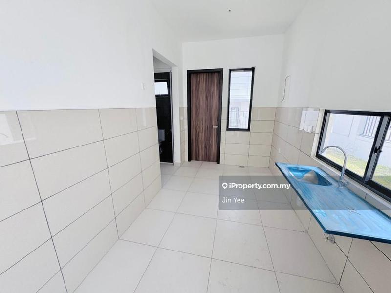 Rumah Berkembar untuk Dijual di Elmina, Shah Alam oleh Jin Yee - iProperty.com.my