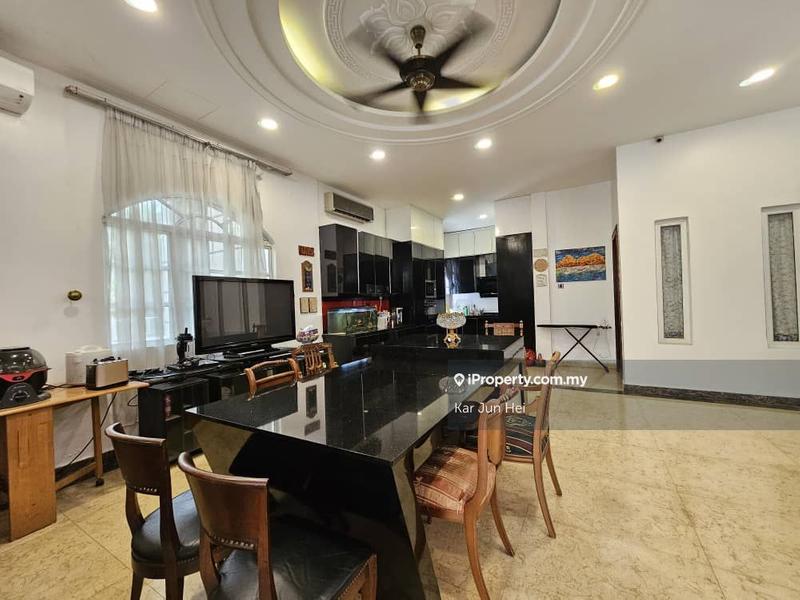 Bungalow House for Sale in Country Heights, Kajang by Kar Jun Hei - iProperty.com.my