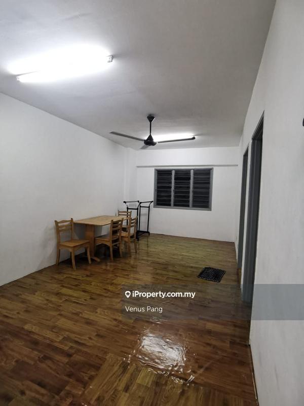 For Sale - Apartment Sri Rakyat