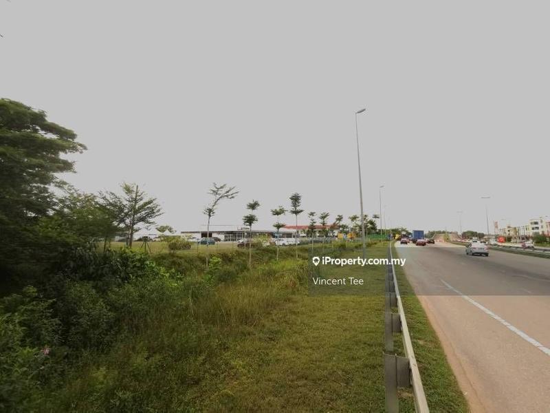 For Sale - 5 Acres Zoned Commercial Main Road Frontage Kota Warisan Sepang