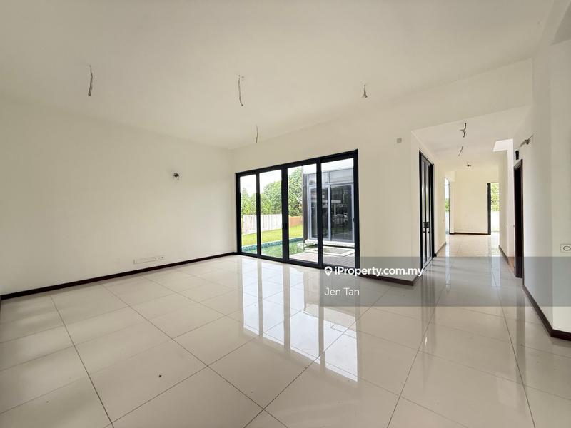 Bungalow House for Sale in tanll, Telok Panglima Garang by Jen Tan - iProperty.com.my