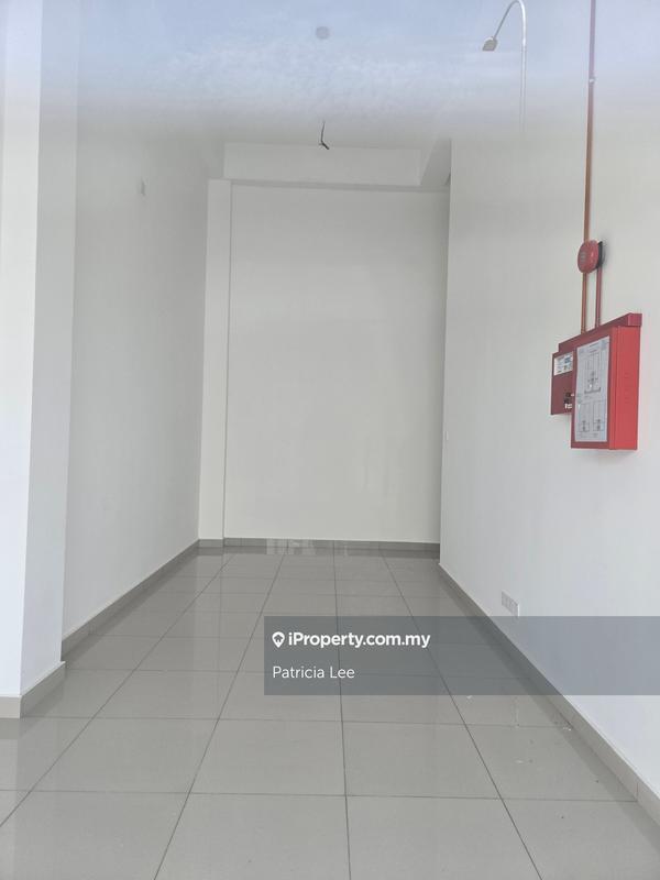 Semi-D Kilang untuk Dijual di Putra Nilai, Nilai oleh Patricia Lee - iProperty.com.my