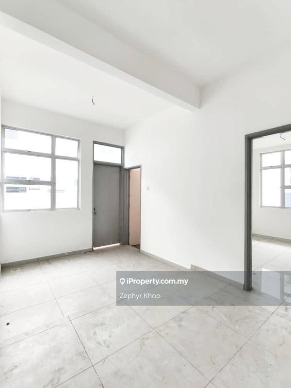 Rumah Berkembar untuk Dijual di Taman Mutiara Rini, Skudai oleh Zephyr Khoo - iProperty.com.my
