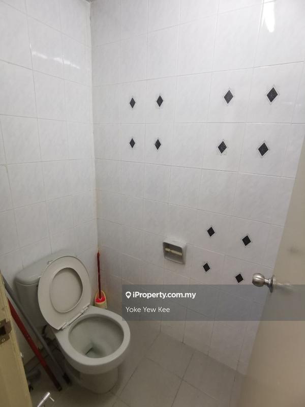 Shop / Office for Sale in Seksyen 17, Petaling Jaya by Kee Yoke Yew - iProperty.com.my