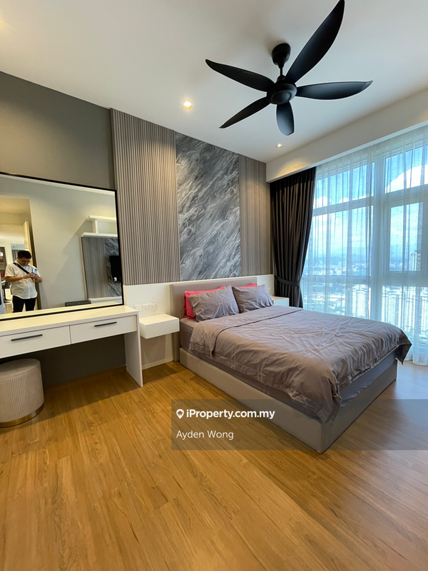 For Sale - Met 1 Residences