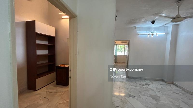 Rumah Berangkai 1 Tingkat untuk Dijual di h18l8, Petaling Jaya oleh Nuyen Tan - iProperty.com.my
