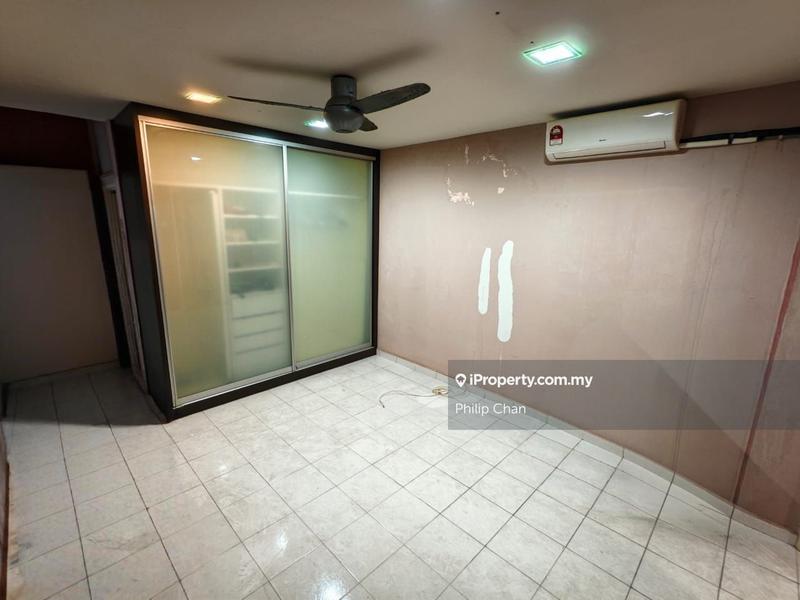 Rumah Bandar untuk Dijual di Taman Amansiara, Rawang oleh Philip Chan - iProperty.com.my