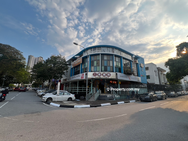 For Sale - 2.5 STOREY LIMITED UNIT POTENTIAL ROi 4.2%,BUKIT JALIL,TAMAN ESPLANAD,AKED ESPLANAD