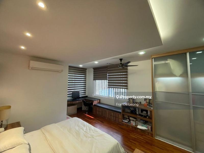Rumah Berkembar untuk Dijual di Palmiera, Kinrara Residence, Puchong oleh Francis Leong - iProperty.com.my