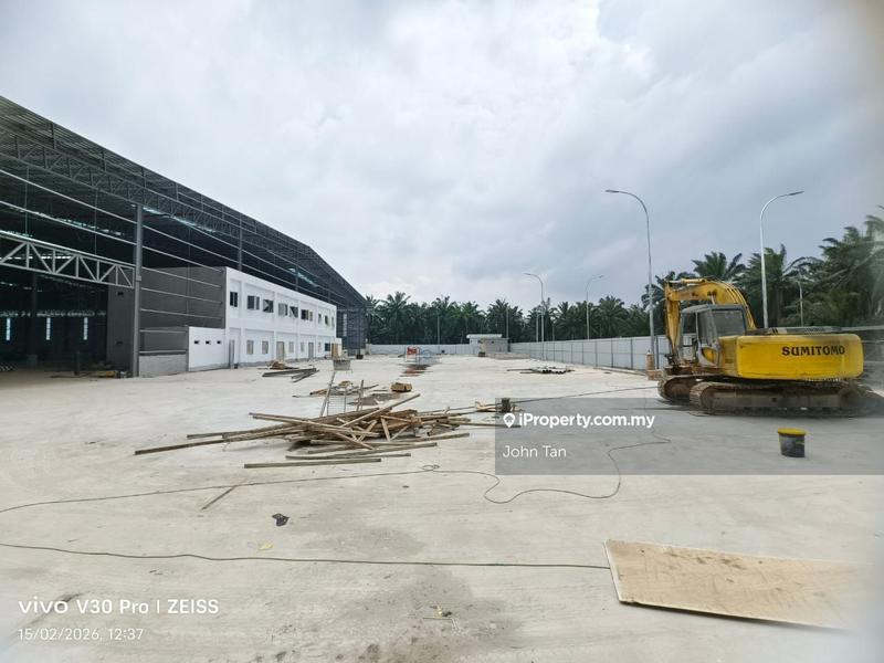 Warehouse for Sale in Kawasan Perusahaan Telok Mengkuang, Telok Panglima Garang by John Tan - iProperty.com.my