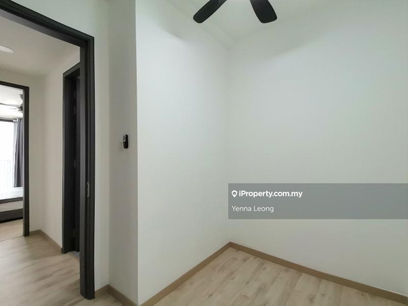 Kediaman Servis untuk Dijual di Emporis oleh Yenna Leong - iProperty.com.my