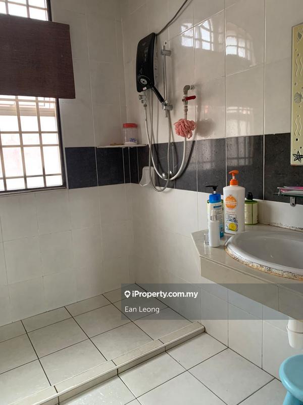 Cluster House for Sale in Taman Sri Putra, Rawang by Ean Leong - iProperty.com.my