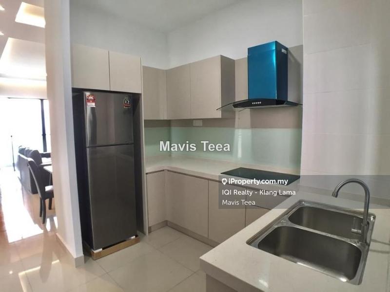 Kediaman Servis untuk Dijual di SkyVille 8 @ Benteng 8 oleh Mavviies Teea - iProperty.com.my