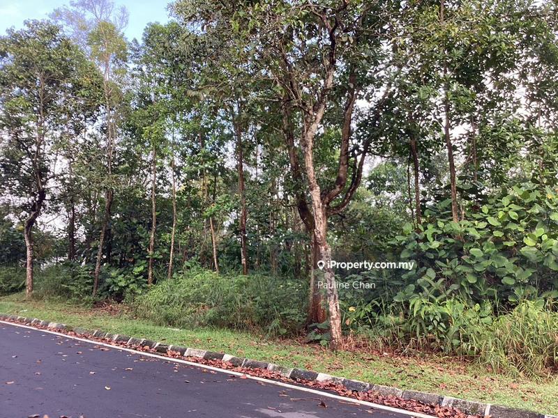 Bungalow Land for Sale in Serdang, Seri Kembangan by Pauline Chan - iProperty.com.my