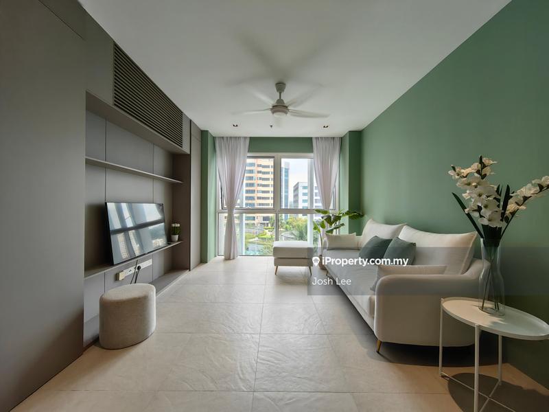 For Sale - Lumi Tropicana