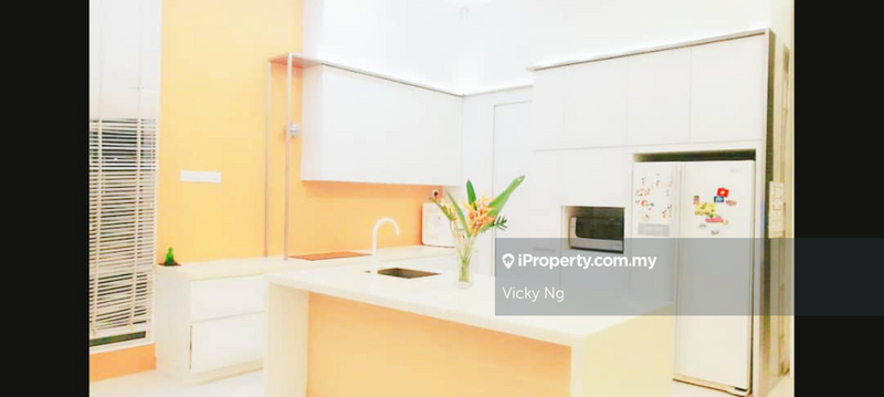 Bungalow House for Sale in Cyberjaya, Selangor by Vicky Ng - iProperty.com.my