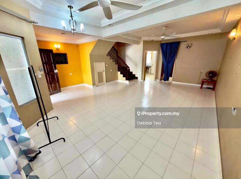 2-storey Terraced House for Sale in Seksyen 5, Kota Damansara by Debbie Tea - Living Room - iProperty.com.my