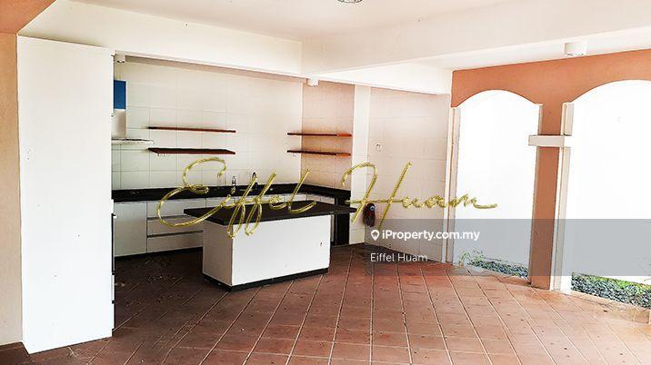 Kondominium untuk Dijual di Moonlight Bay oleh Eiffel Huam - iProperty.com.my