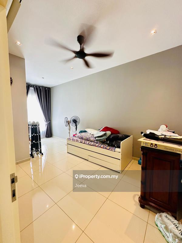 Rumah Teres 2-Tingkat untuk Dijual di Taman Ara Sendayan, Bandar Sri Sendayan oleh Jeeva - iProperty.com.my