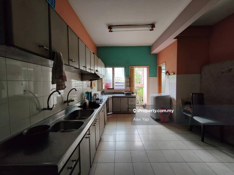 Rumah Bandar untuk Dijual di Taman Sungai Besi Indah, Seri Kembangan oleh Alex Yap - iProperty.com.my