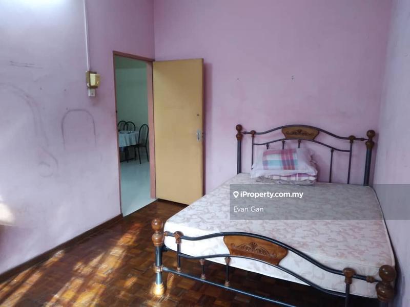 For Sale - Pangsapuri Durian Daun, Melaka City