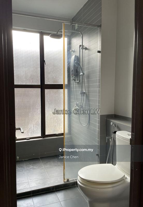 Rumah Berangkai 2 Tingkat untuk Dijual di Kinrara Residence, Bandar Kinrara, Puchong oleh Janice Chen - iProperty.com.my