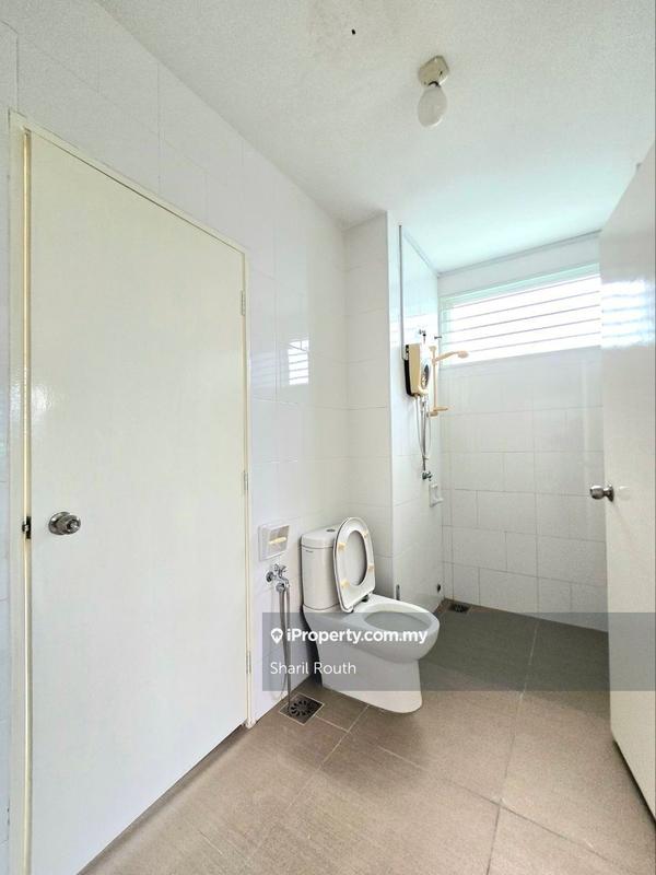 3-storey Terraced House for Sale in Taman Nadayu 92, Kajang by Sharil Routh - iProperty.com.my