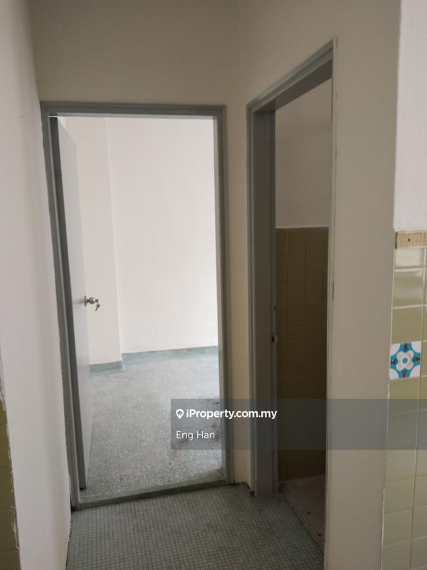 2-storey Terraced House for Sale in Taman Overseas Union (Taman Oug), Jalan Klang Lama (Old Klang Road) by Eng Han - iProperty.com.my