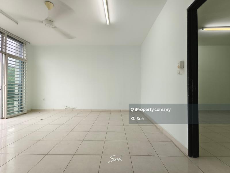 Rumah Berangkai 3 Tingkat untuk Dijual di Taman Bangi Avenue, Bangi oleh KK Sah - Interior - iProperty.com.my