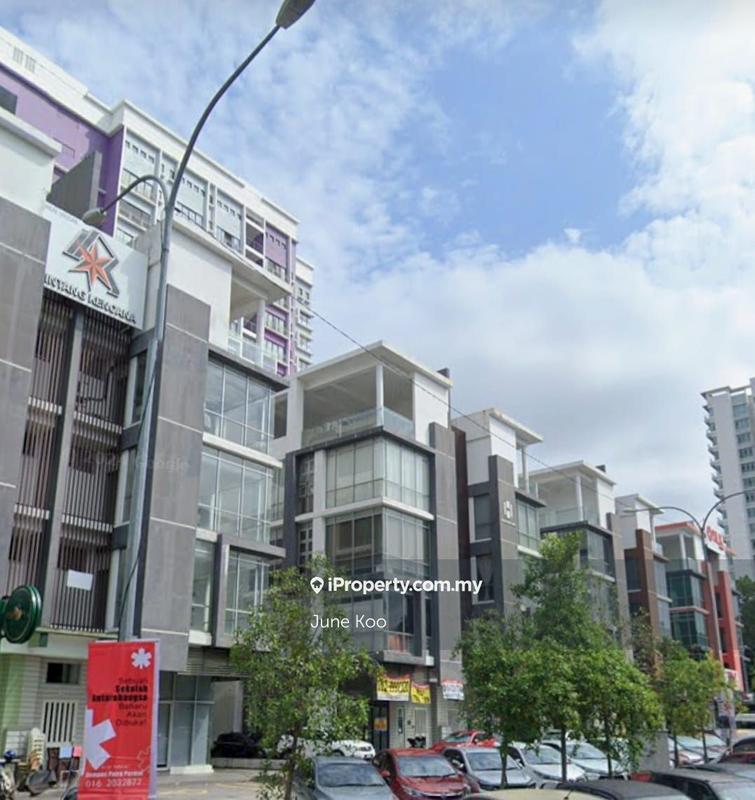 Shop / Office untuk Disewa di Taman Equine, Seri Kembangan oleh June Koo - iProperty.com.my