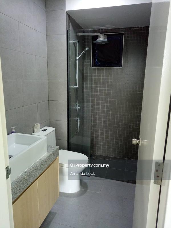 Kondominium untuk Dijual di Paragon 3 oleh Amanda Lock - iProperty.com.my