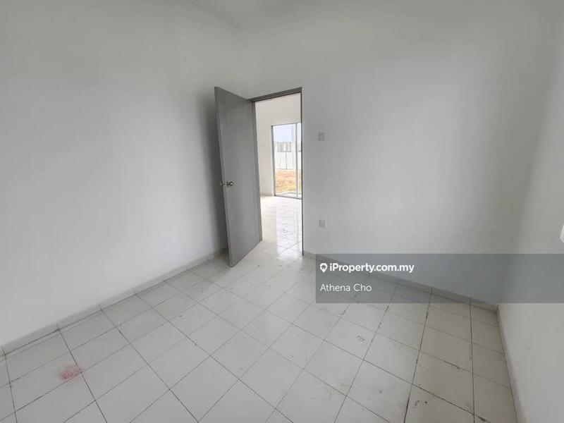 1-storey Terraced House for Sale in Taman Bakti YNS, Labu by Athena Cho - iProperty.com.my
