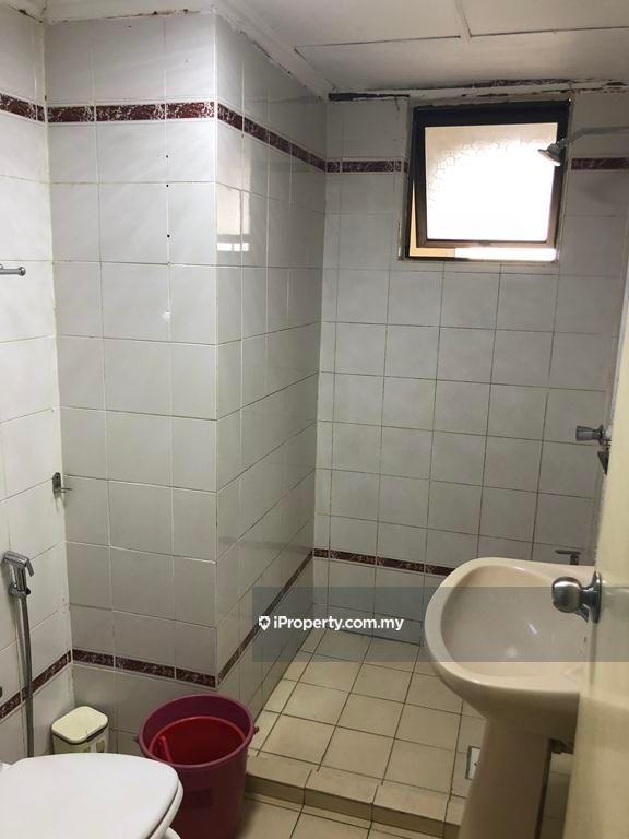 Kondominium untuk Dijual di Ehsan Ria oleh Chen Kah Seng - iProperty.com.my
