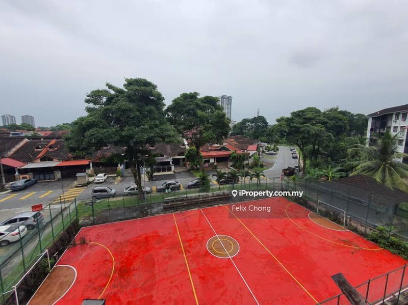 For Sale - Taman Molek