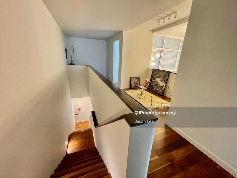 Rumah Bandar untuk Dijual di East Residence, KLGCC, Damansara Heights oleh Jason Lee - iProperty.com.my