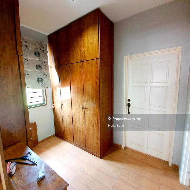 Banglo untuk Dijual di Bandar Seri Putra, Bangi oleh Hafiz Zubir - iProperty.com.my