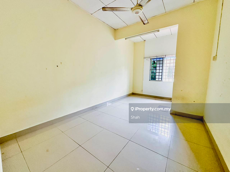 Rumah Teres 2-Tingkat untuk Dijual di Kelana Jaya, Petaling Jaya oleh Shah - iProperty.com.my