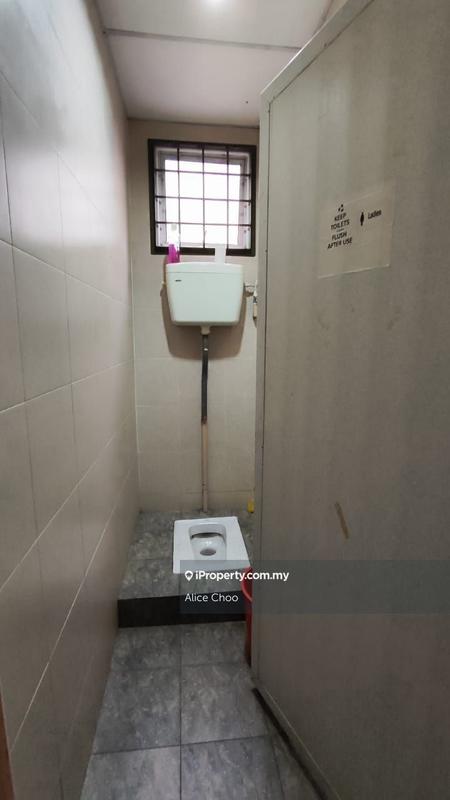 Shop / Office for Rent in Jalan Hj Manan, Kluang by Alice Choo - iProperty.com.my