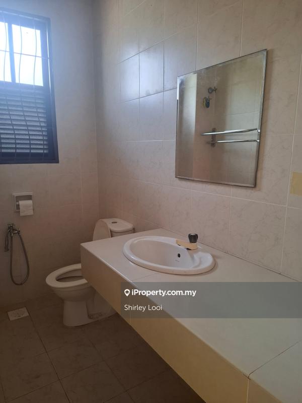 Rumah Teres untuk Dijual di Bukit Jelutong, Shah Alam oleh Shirley Looi - iProperty.com.my