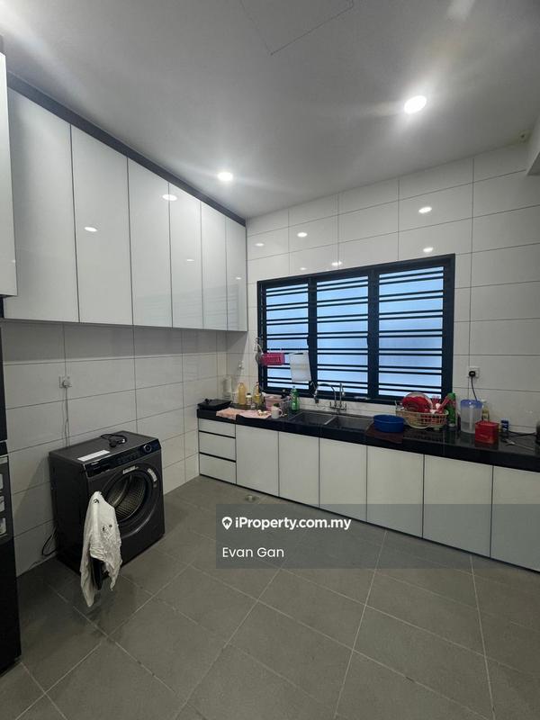 Rumah Teres 2-Tingkat untuk Dijual di Taman Satu Krubong, Krubong oleh Evan Gan - Kitchen - iProperty.com.my