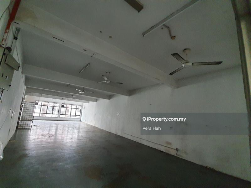 Shop / Office untuk Dijual di Seksyen 7, Shah Alam oleh Vera Hah - iProperty.com.my