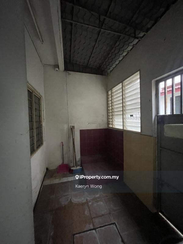 3-storey Terraced House for Sale in Taman Putri Jaya, Cheras by Kaeryn Wong - iProperty.com.my