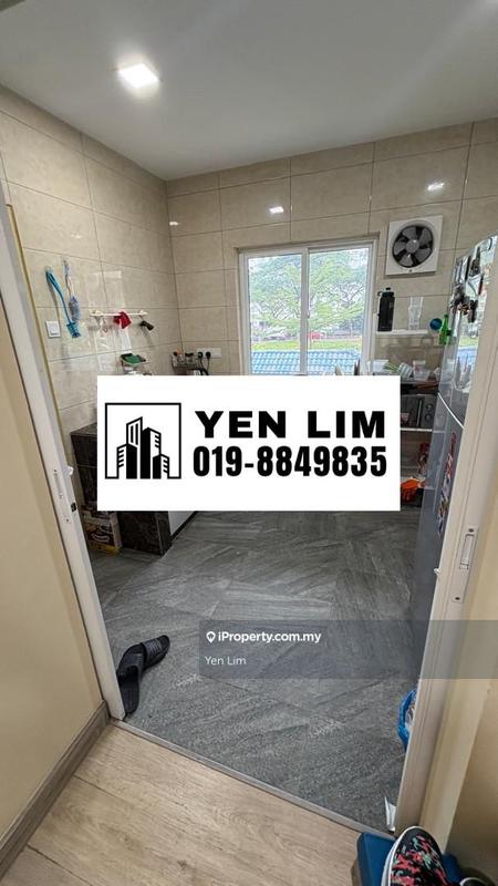 For Sale - Avant Court