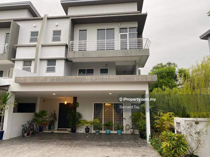 Semi-Detached House for Sale in MyDiva Homes, Perdana Lakeview East, Cyberjaya by Bernard Tay - iProperty.com.my